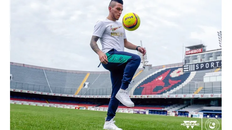 Bryan Carrasco es el nuevo refuerzo de los Tiburones Rojos de Veracruz