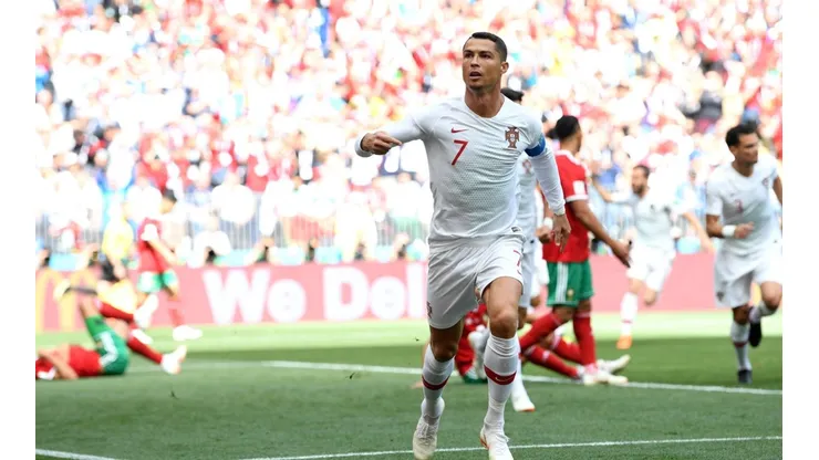 Foto de Cristiano Ronaldo festejando su gol.