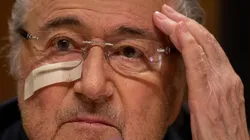 Blatter, suspendido por ocho años por corrupto.
