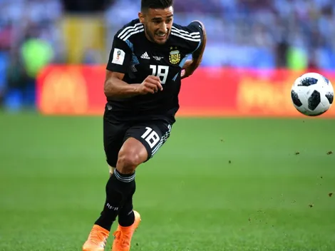 Un fanático se tatuó la camiseta de Salvio en la espalda