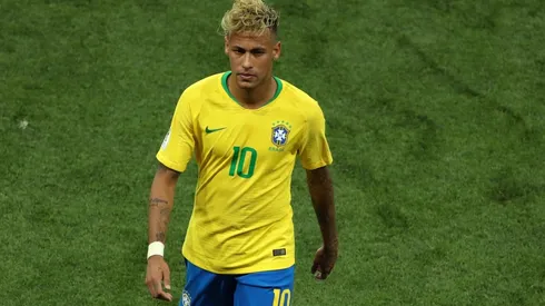 Foto de Neymar con la Seleccion de Brasil