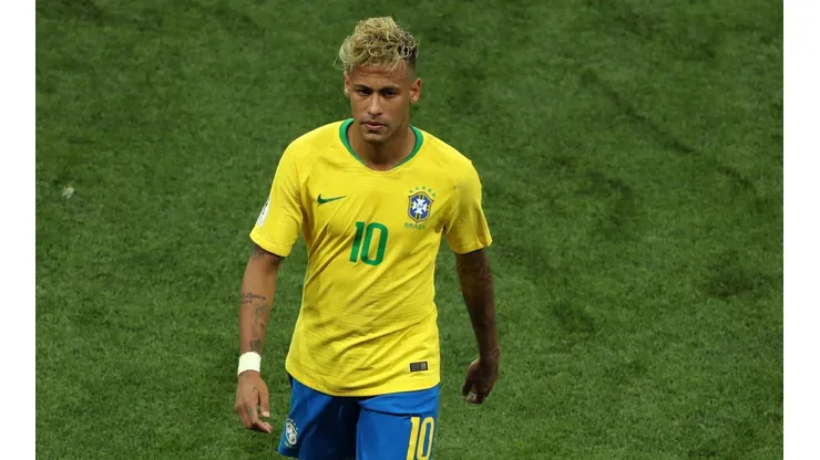 Foto de Neymar con la Seleccion de Brasil