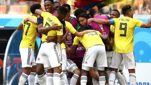 Quintero celebrando su gol con Colombia.