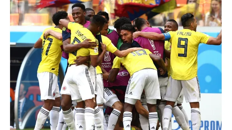 Quintero celebrando su gol con Colombia.