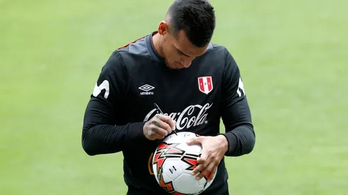 Miguel Trauco será titular en el duelo del jueves ante Francia. (Foto: Getty)