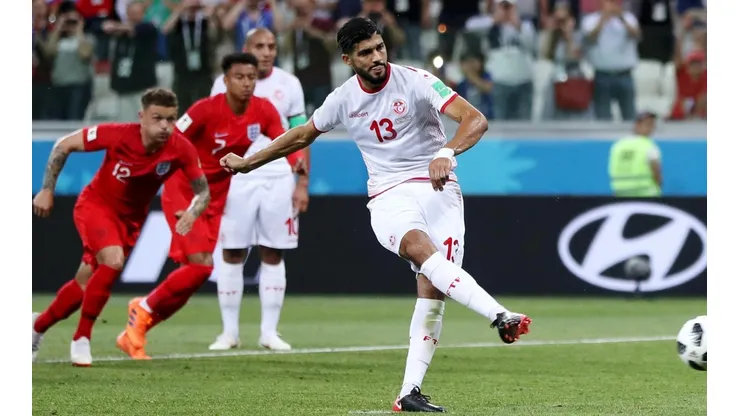 Ferjani Sassi, desde el punto penal, igualó el encuentro ante Inglaterra