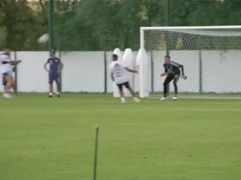 Otro atajadón de Armani ¡y alguien tiene que verlo!