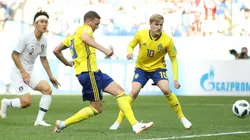 Marcus Berg falla una situación clara de gol.