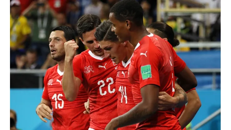 Foto del gol de Suiza ante Brasil.