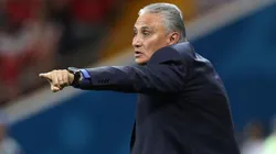 Tité durante el empate entre Brasil y Suiza.