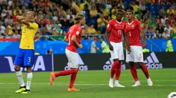 Foto de la Selección Suiza celebrando empate ante Brasil