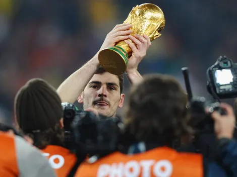 Casillas se rinde a los pies de México