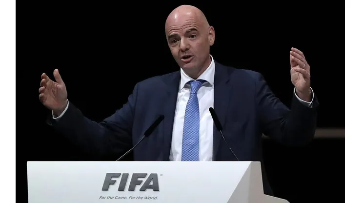FIFA tendrá personal entrenado para gritos discriminatorios