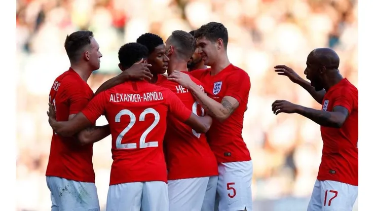 Alineación: Túnez vs Inglaterra, fecha 1 Grupo G