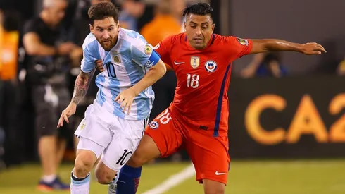 Foto de Lionel Messi con Franco Jara