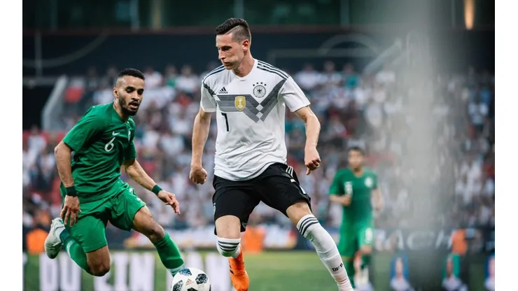 Foto de Julian Draxler con la piel de la Selección de Alemania.