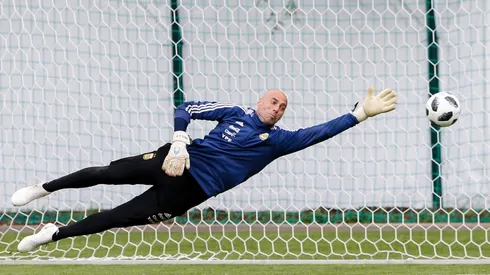 Caballero atajaría de titular con Argentina