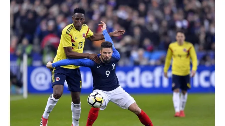 Foto de Yerry Mina con la piel de Colombia