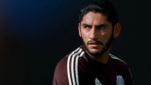 Chuy Corona entrenando para el Mundial.