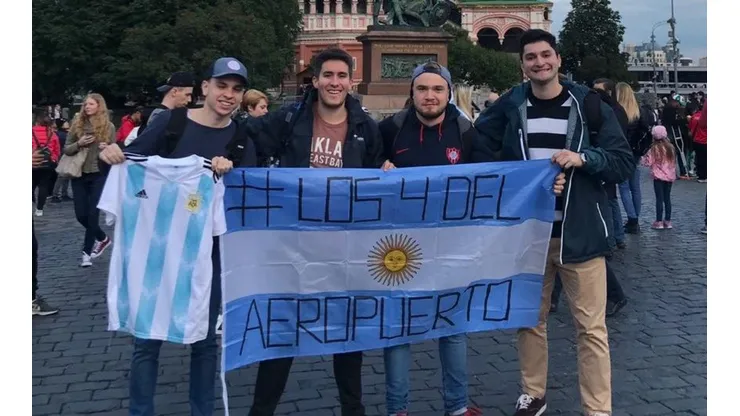 La increíble historia de los hinchas argentinos que se colaron en el aeropuerto.