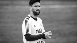 EL DIEZ DE NEGRO. Lionel Messi durante el entrenamiento de la Selección Argentina en Rusia (Foto: Getty).