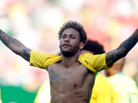 Neymar volvió a la casa de su infancia y se emocionó