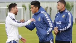 Messi con Enzo Pérez
