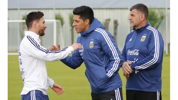 Messi con Enzo Pérez