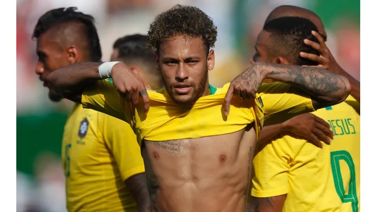 Neymar hizo un desparramo en la goleada de Brasil sobre Austria