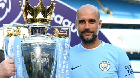 Guardiola, con el trofeo de la Premier