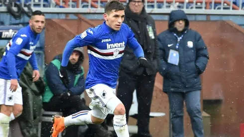 Lucas Torreira defendiendo los colores de Sampdoria.