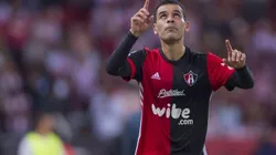 El "Káiser" cambiará los tachones por un traje ejecutivo