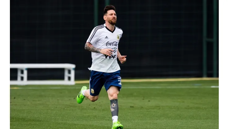 Sport: "Amenazaron de muerte a Messi y a su familia"