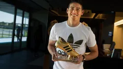 EL ÚLTIMO GANADOR. James Rodríguez con la Bota de Oro del Mundial de Brasil 2014 (Foto: Getty).