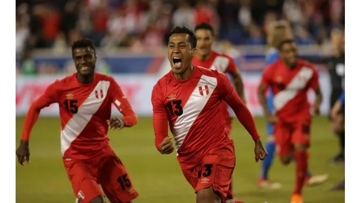 La selección peruana definió cuándo usará la "rojiblanca" en el Mundial