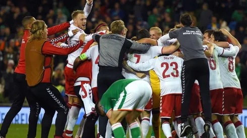 Dinamarca clasificó superando a Irlanda en el repechaje.