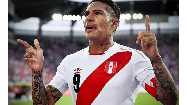 Paolo Guerrero con la Selección de Perú