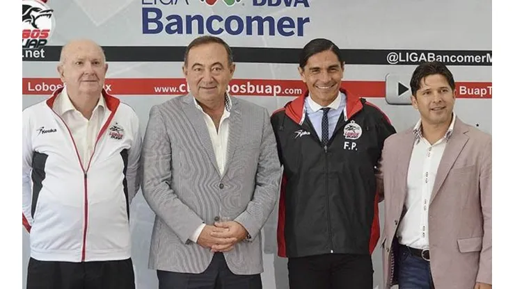 Palencia debutó como entrenador en 2013 con Chivas