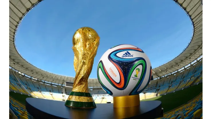 ¡SIN PRECEDENTES! El 2026 sería el primer Mundial organizado en tres países diferentes.
