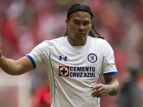 ¿Se viene la vuelta? Necaxa irá al rescate del "Gullit" Peña