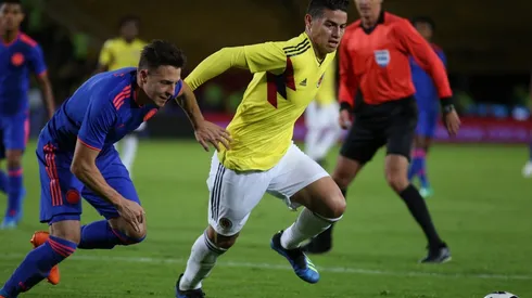 EL DIEZ. James Rodríguez durante la despedida con el público antes de Rusia 2018 (Foto: Getty).
