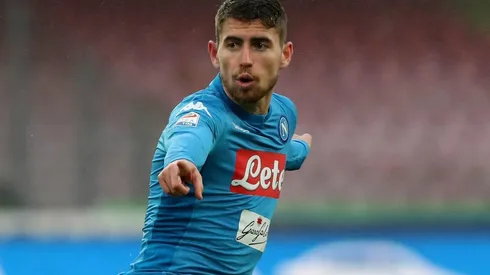 LUJO. Jorginho ya sueña con tirarle centros a Aguero.