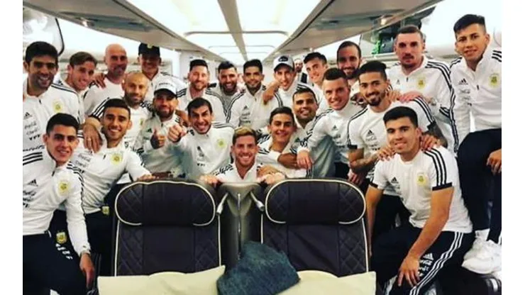 Los jugadores en el avión