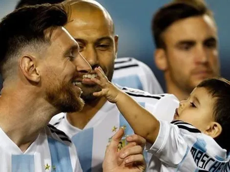 Su hijo tocó a Messi y Mascherano lo convirtió en el posteo más viral del día