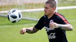 Nicolás Castillo se fue expulsado en apenas 30 minutos de juego