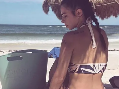 Jimena Sánchez y una foto recién salida de la ducha