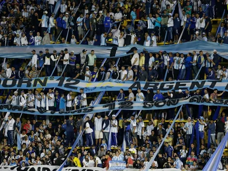 El público argentino se acordó de Chile en la Bombonera