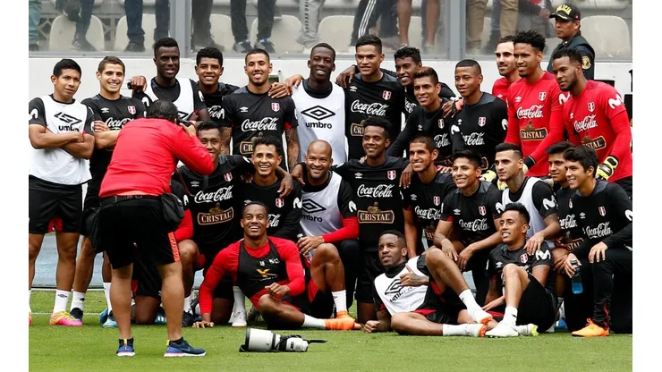 Foto de los jugadores de la Selección Perú.