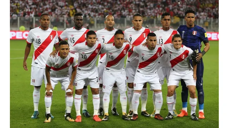 Perú se despide este martes de su afición