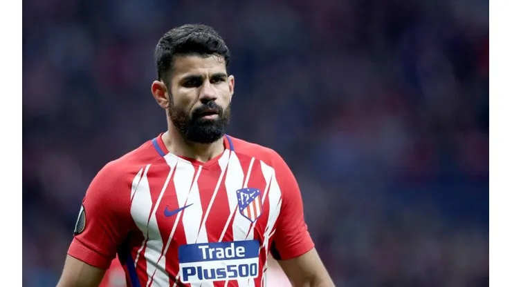 ¡LOS VAS A MATAR, DIEGO! Costa posó con la del Nápoli y asustó a todos.